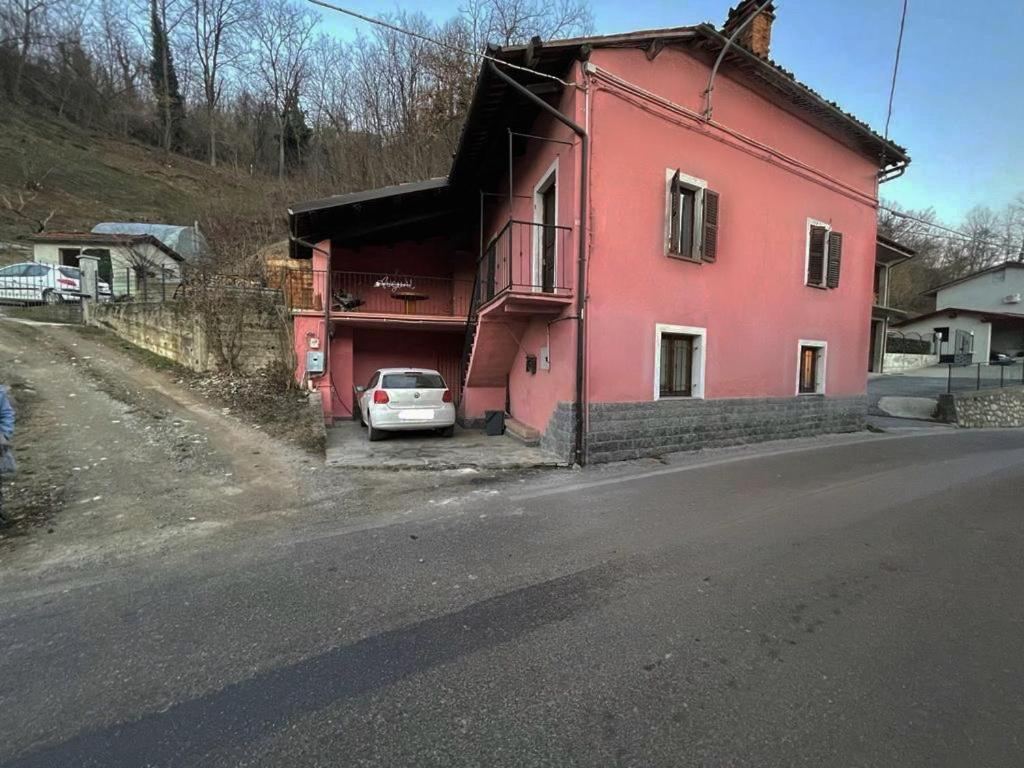 The Second Luzieth'S Home Lesegno Buitenkant foto